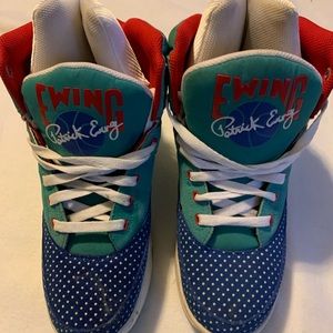 Patrick Ewing Classics-Size 8-UNISEX!